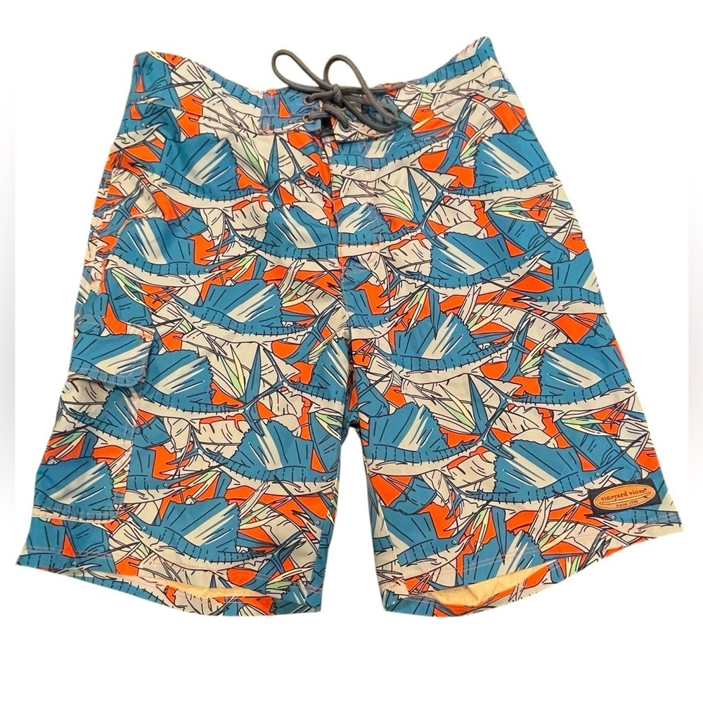 🩵🧡Vineyard Vines Blue and Orange Leaf Print Swim Board Shorts. Size 32. Like new